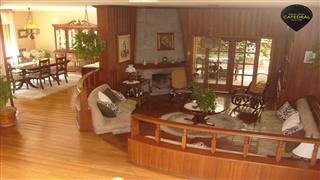 Villa Casa de Venta en Cuenca Ecuador sector Hotel Oro Verde