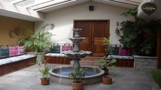Villa Casa de Venta en Cuenca Ecuador sector Hotel Oro Verde