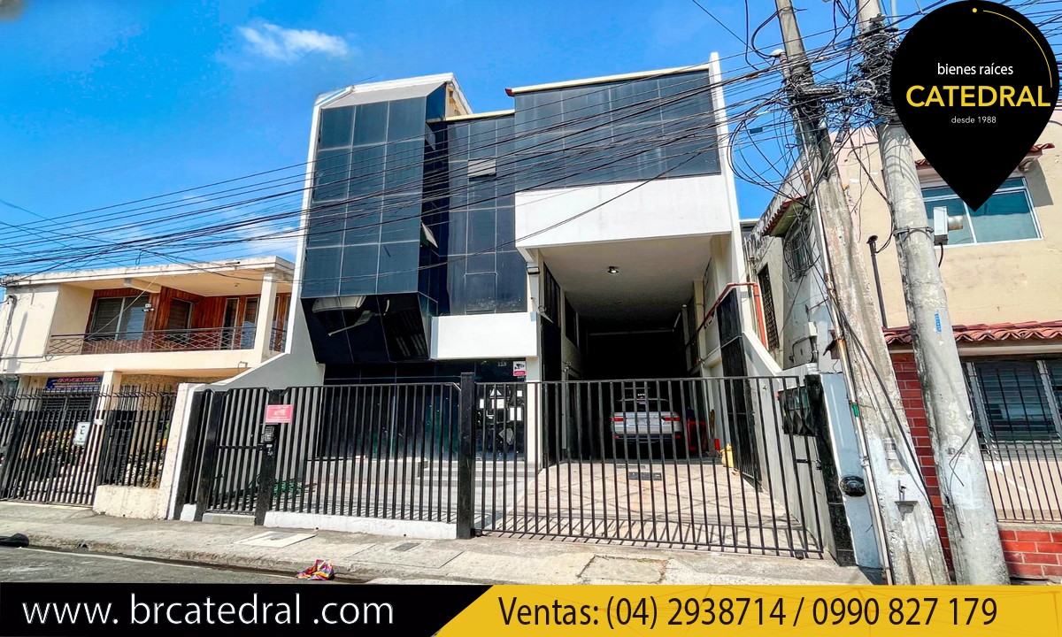 Villa/Casa/Edificio de Venta en Cuenca Ecuador sector CENTRO - Av. Del Ejercito 